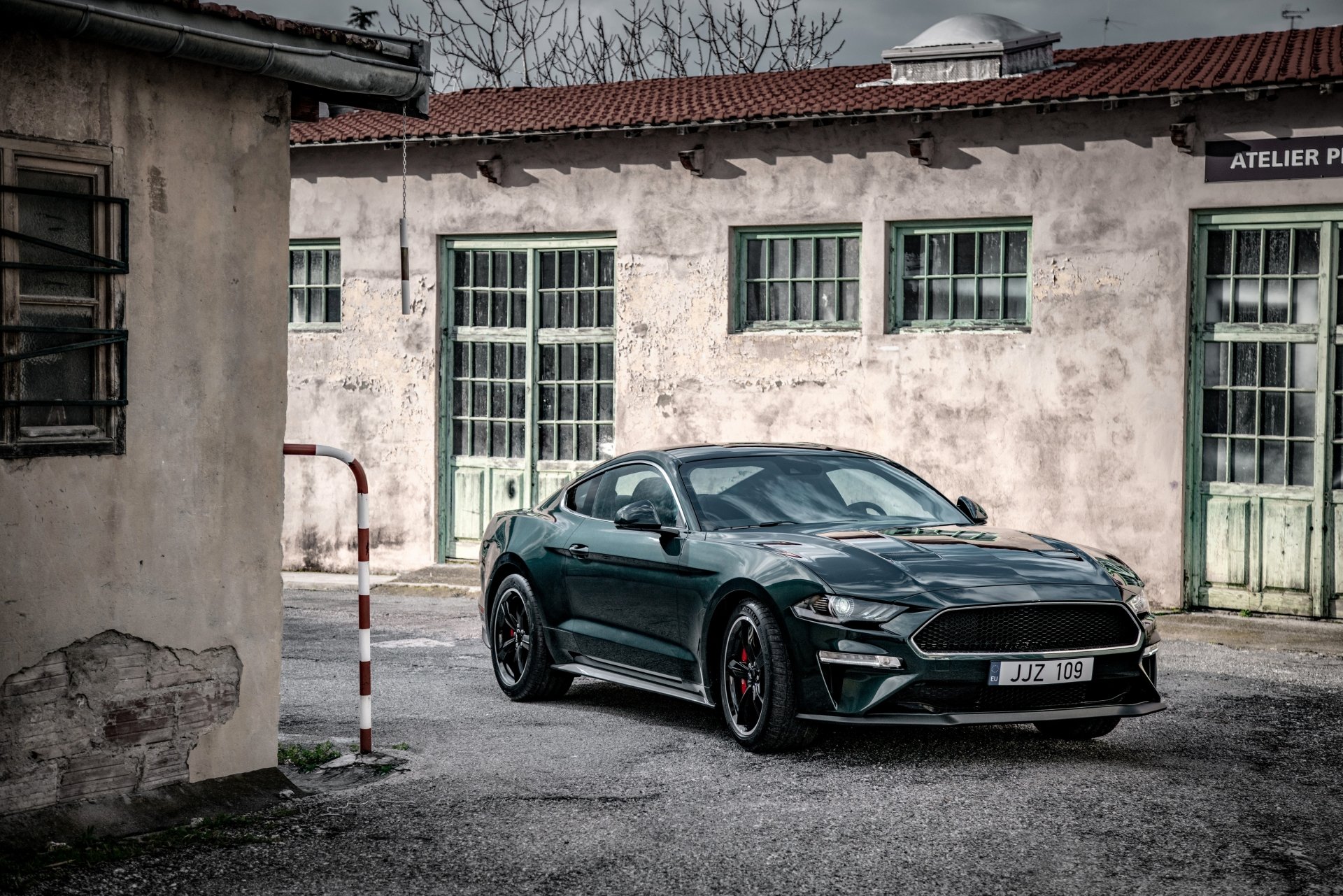 Download Muscle Car Green Car Car Ford Ford Mustang Vehicle Ford Mustang Bullitt 4k Ultra HD Wallpaper