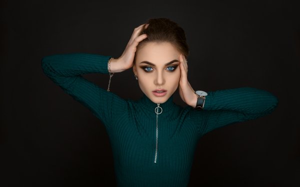 Women Model Blue Eyes Brunette Stare HD Wallpaper | Background Image