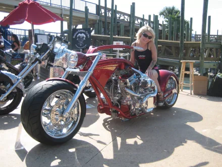 woman Girls & Motorcycles HD Desktop Wallpaper | Background Image